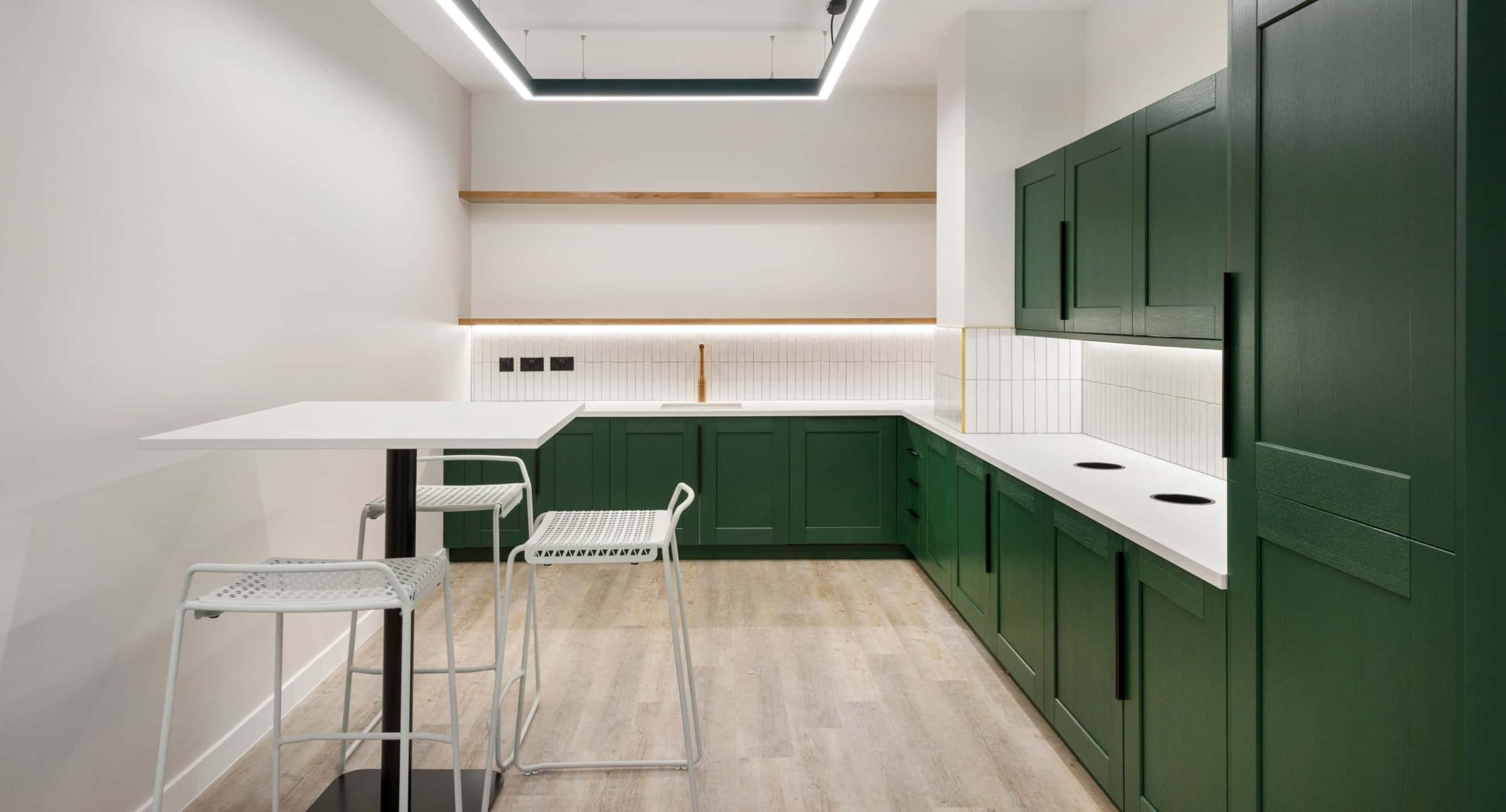 10 whitfield street kitchen