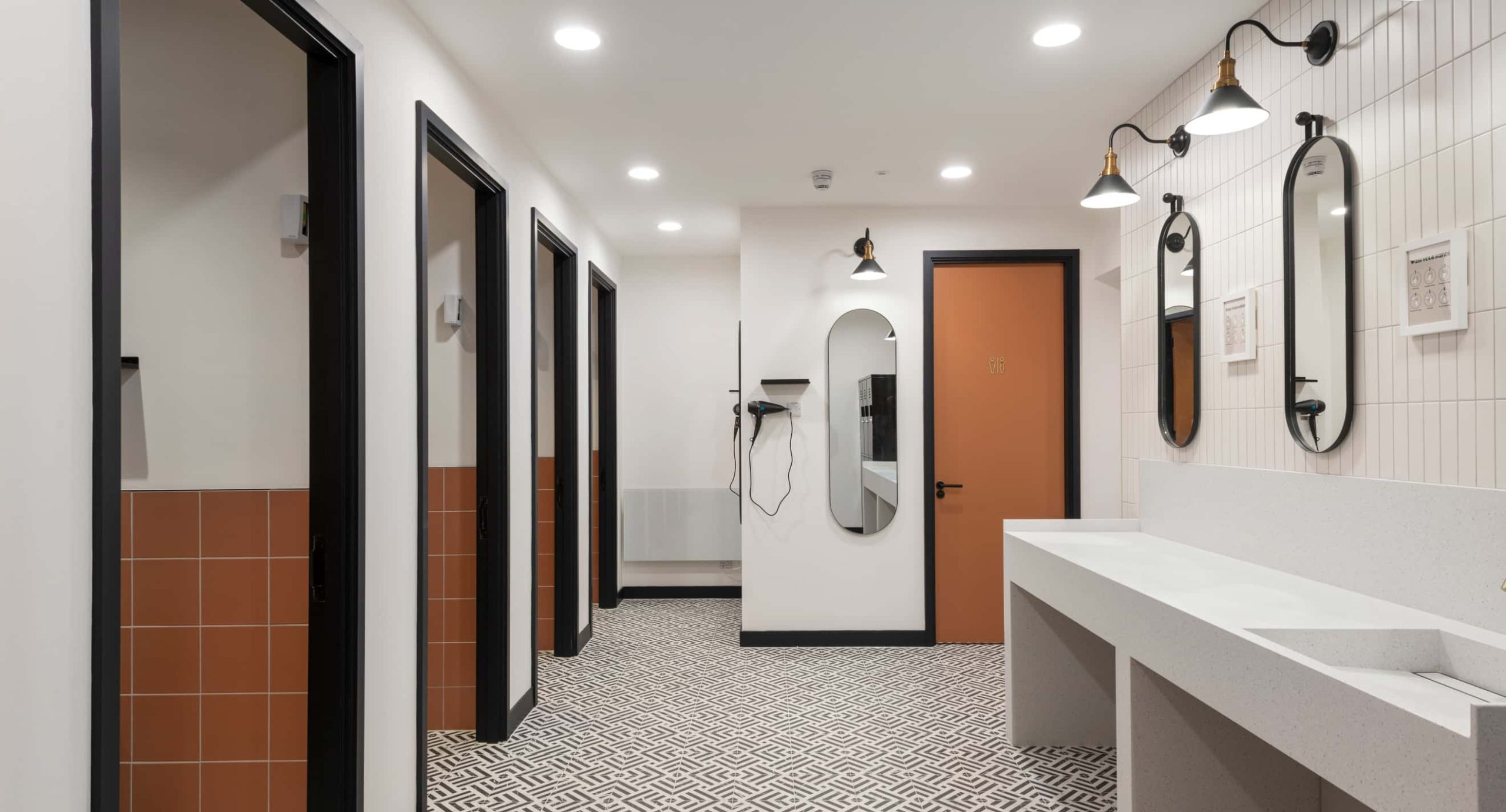 10 whitfield street bathroom