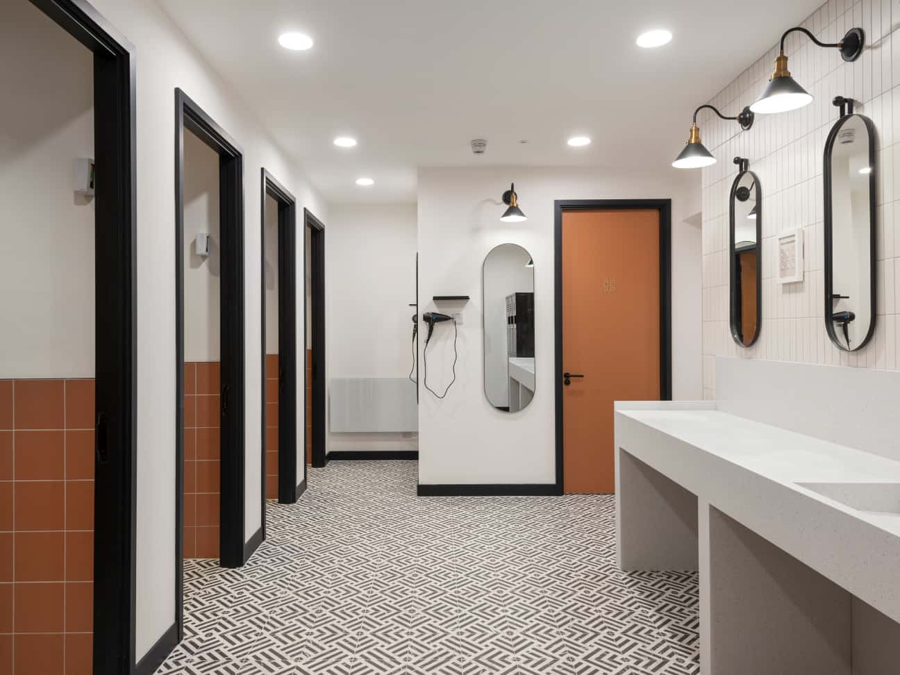 10 whitfield street bathroom